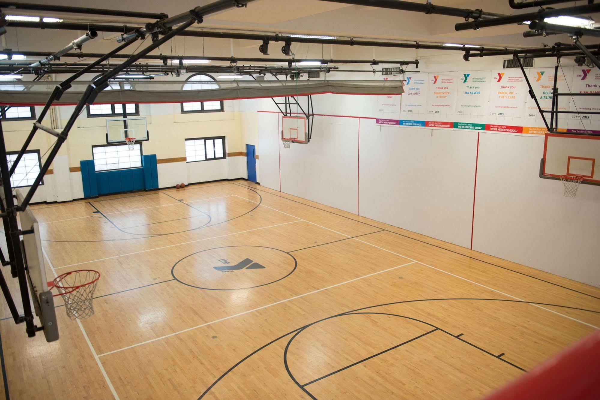 Hostal Flushing Ymca *