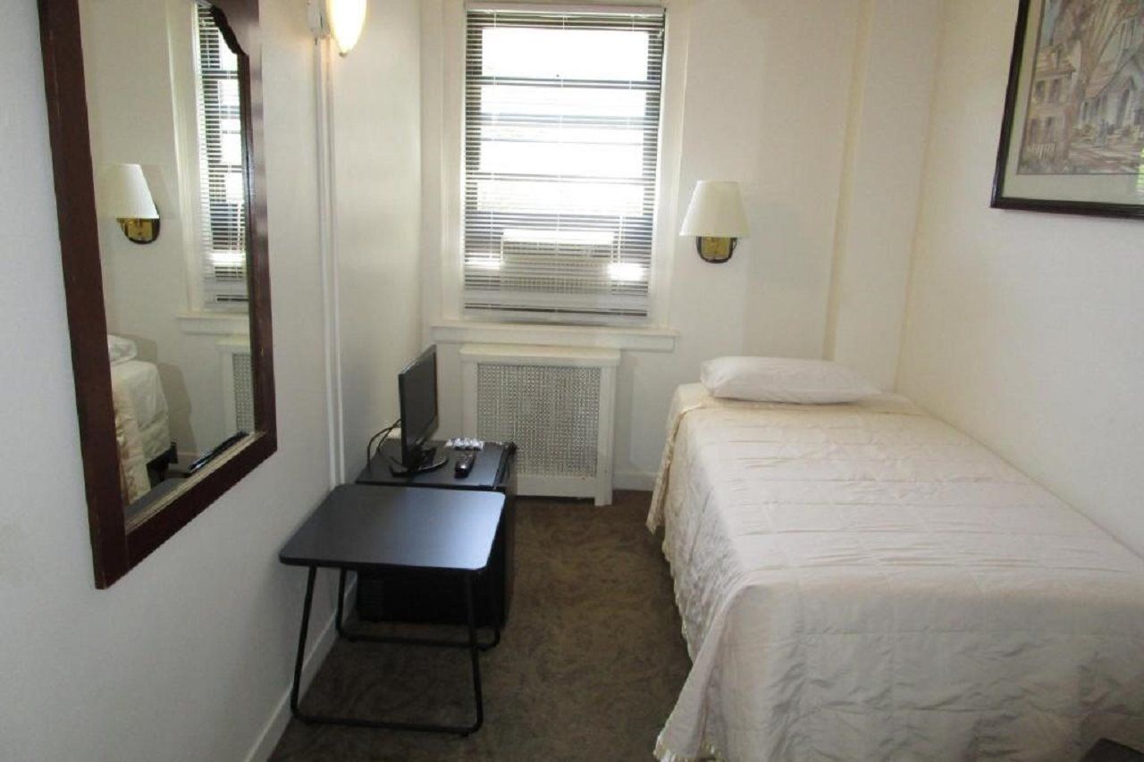 Hostal Flushing Ymca